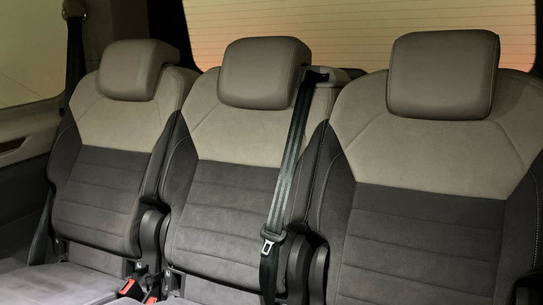 Volkswagen Multivan 2.0 TDI Style 5dr LWB DSG Diesel Estate